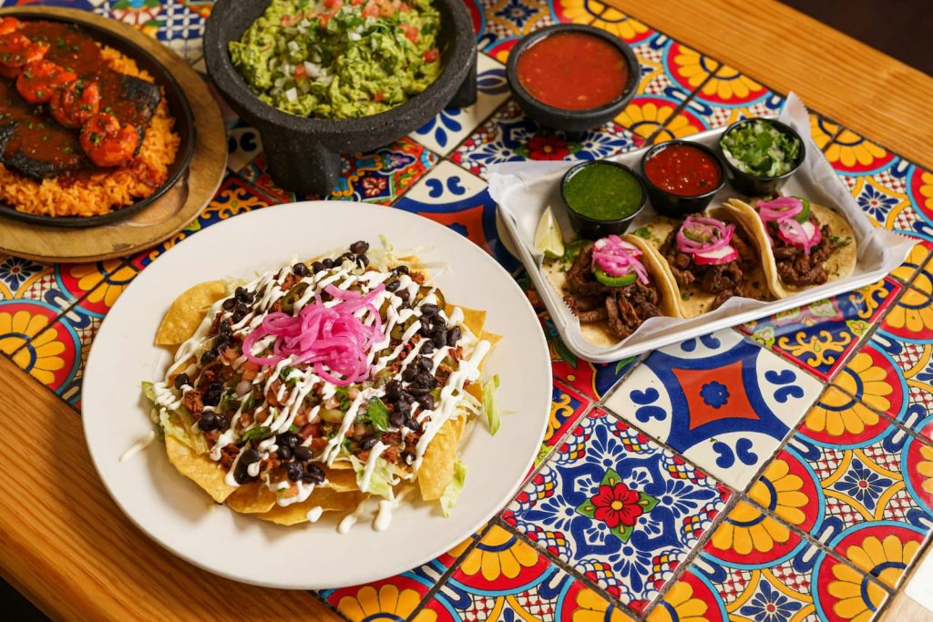 A colourful plate of Mexican tacos